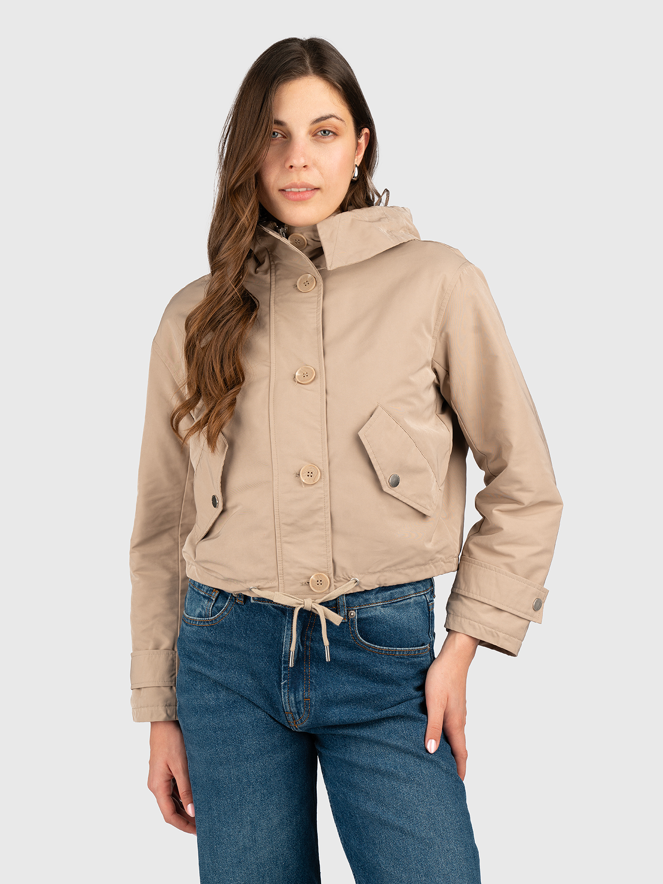 NORA cropped jacket brand GUESS — Globalbrandsstore.com/en