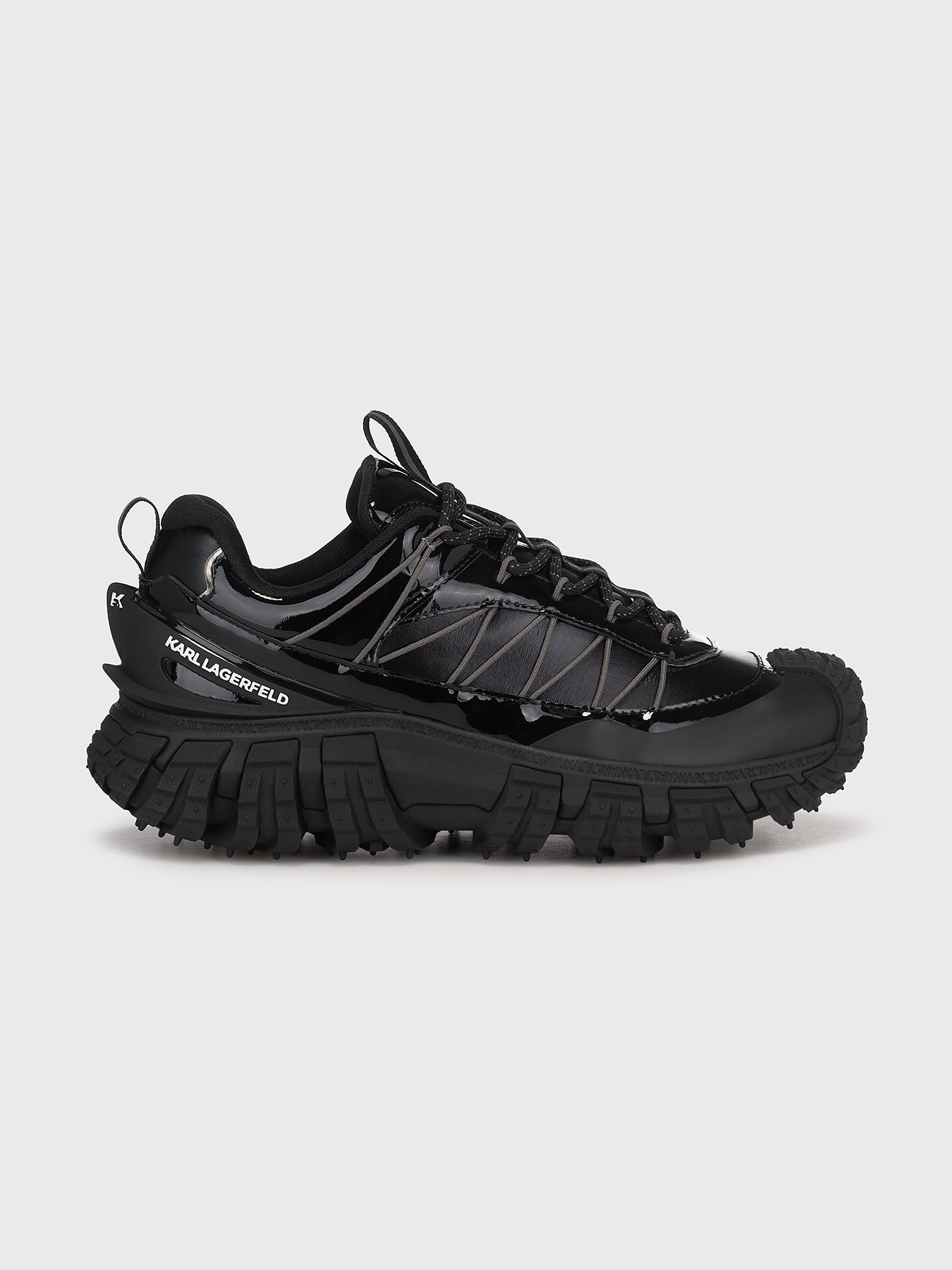KARL LAGERFELD ロコフラクスリッホンサンタル KL72105 000 Karl Lagerfeld Logo-lettering Sneakers | Black | FARFETCH