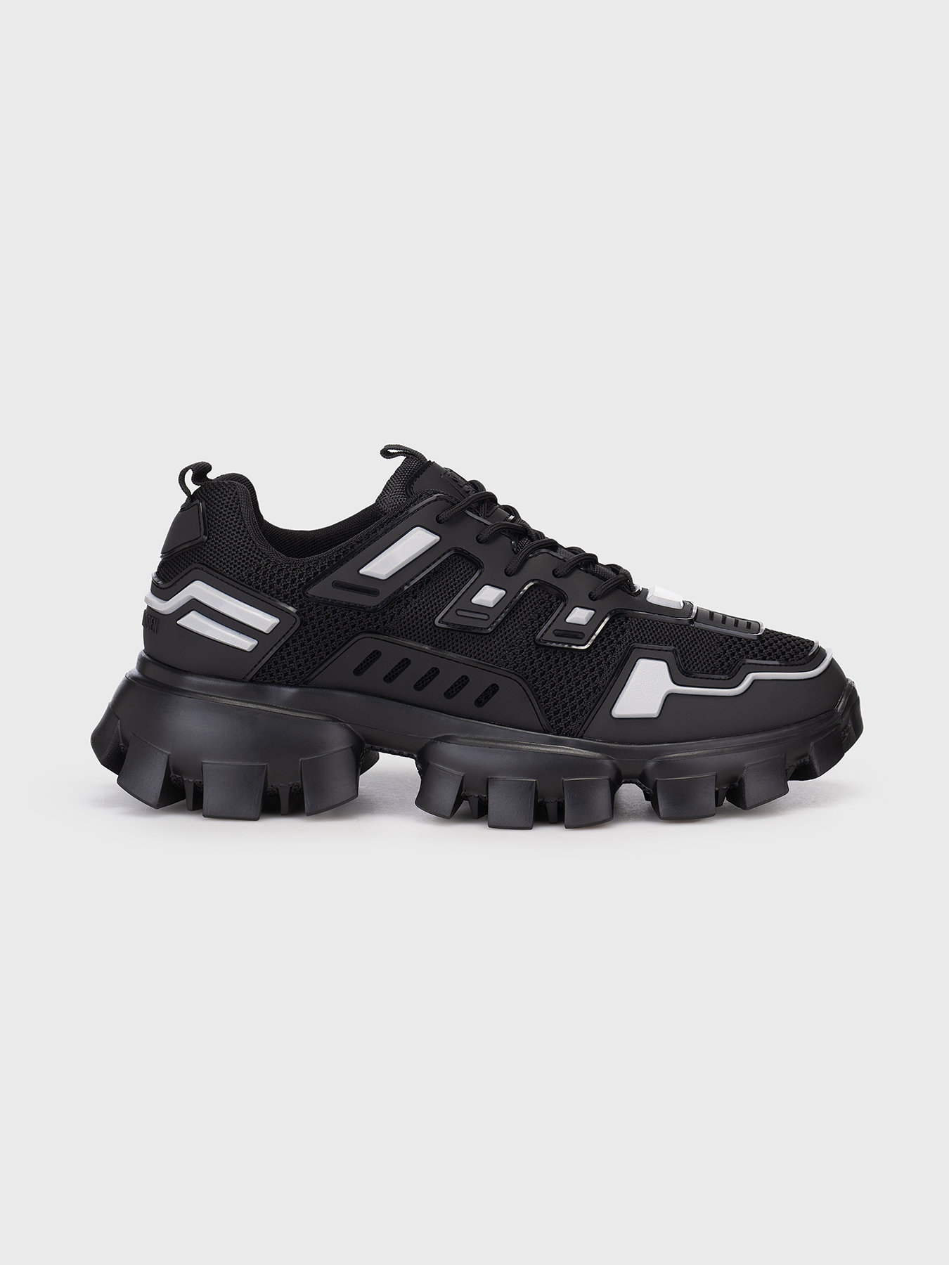 Steve Madden【新作SALE♪】ACTIVATE ベルクロ スニーカー Steve Madden【新作SALE♪】ACTIVATE ベルクロ スニーカー