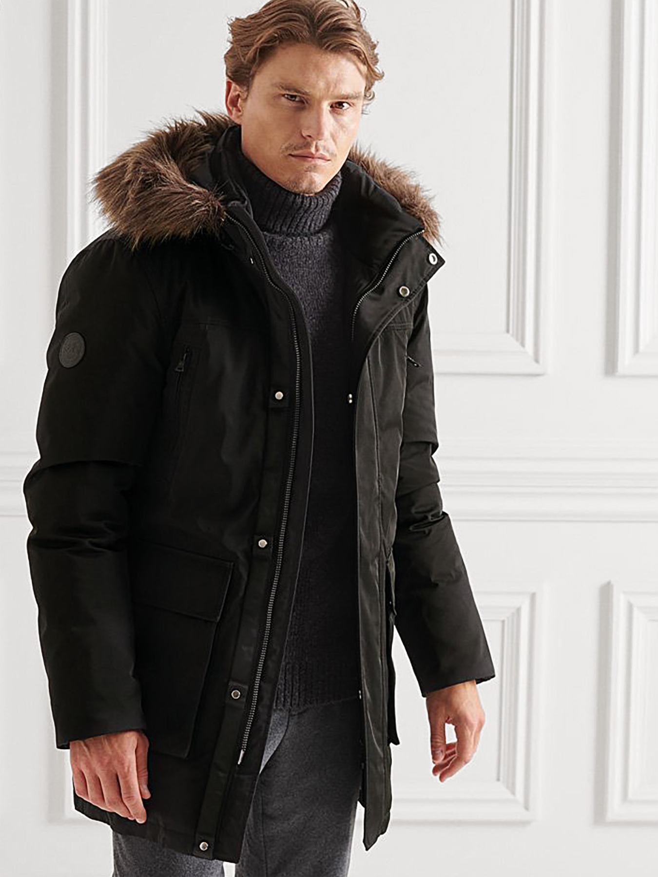 Winter jacket with a hood brand SUPERDRY — Globalbrandsstore