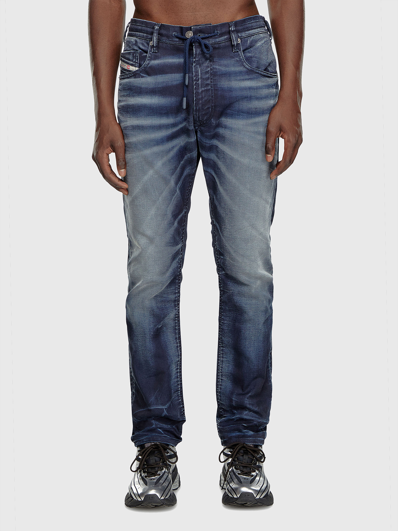 2032 D-KROOLEY-B JOGG jeans brand DIESEL — Globalbrandsstore.com/en