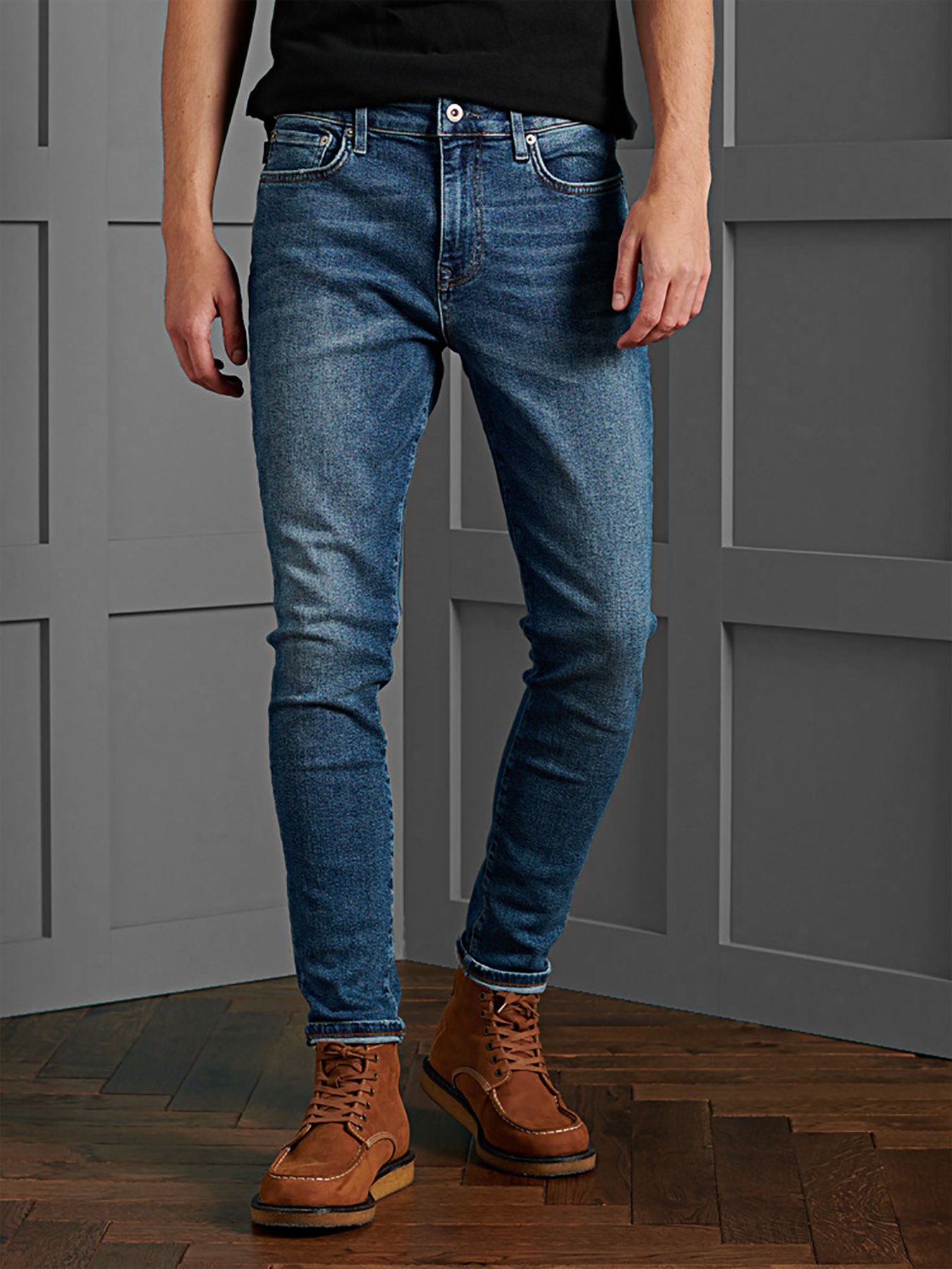 Black jeans brand SUPERDRY — Globalbrandsstore.com/en