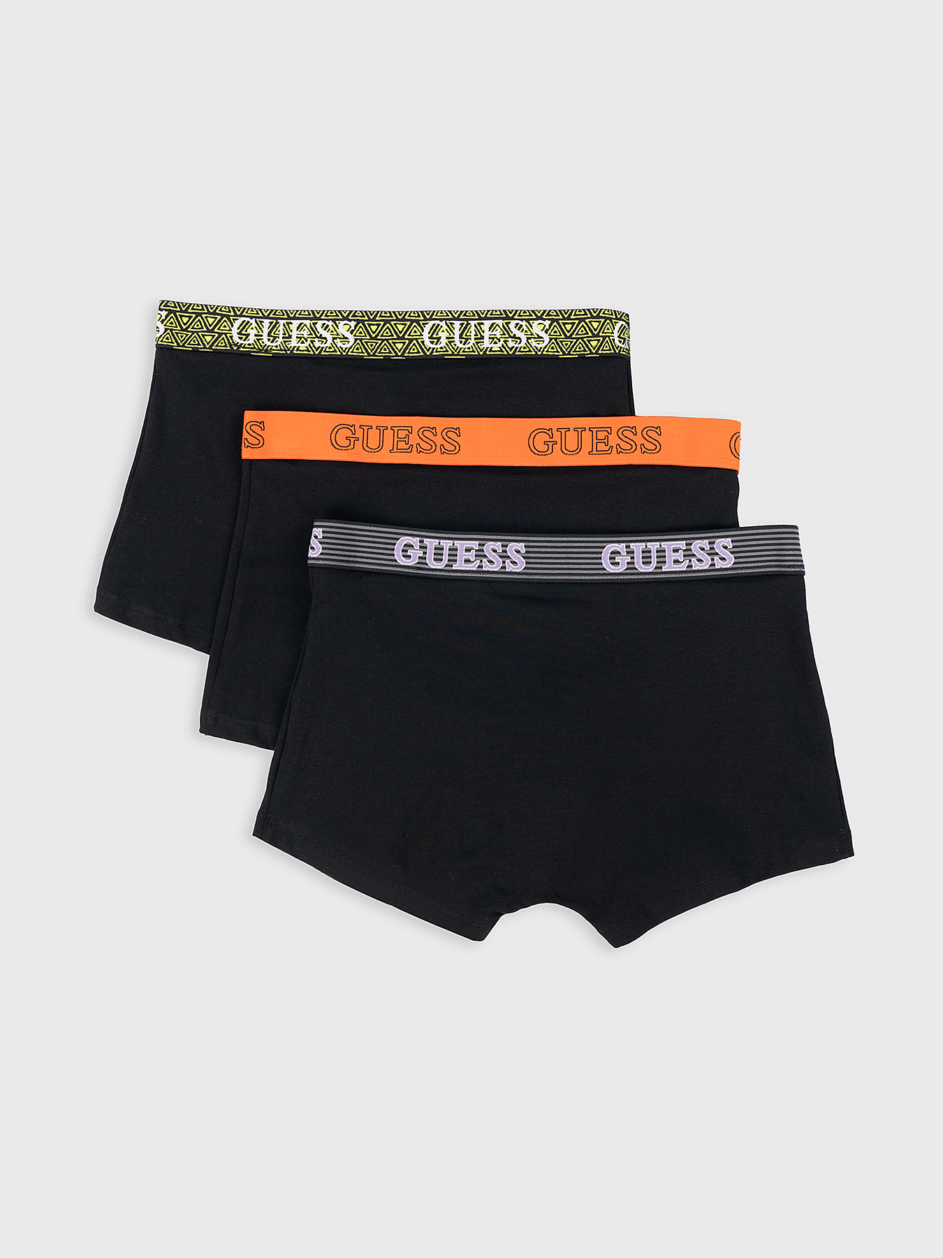 Set of three dark boxers brand GUESS — Globalbrandsstore.com/en