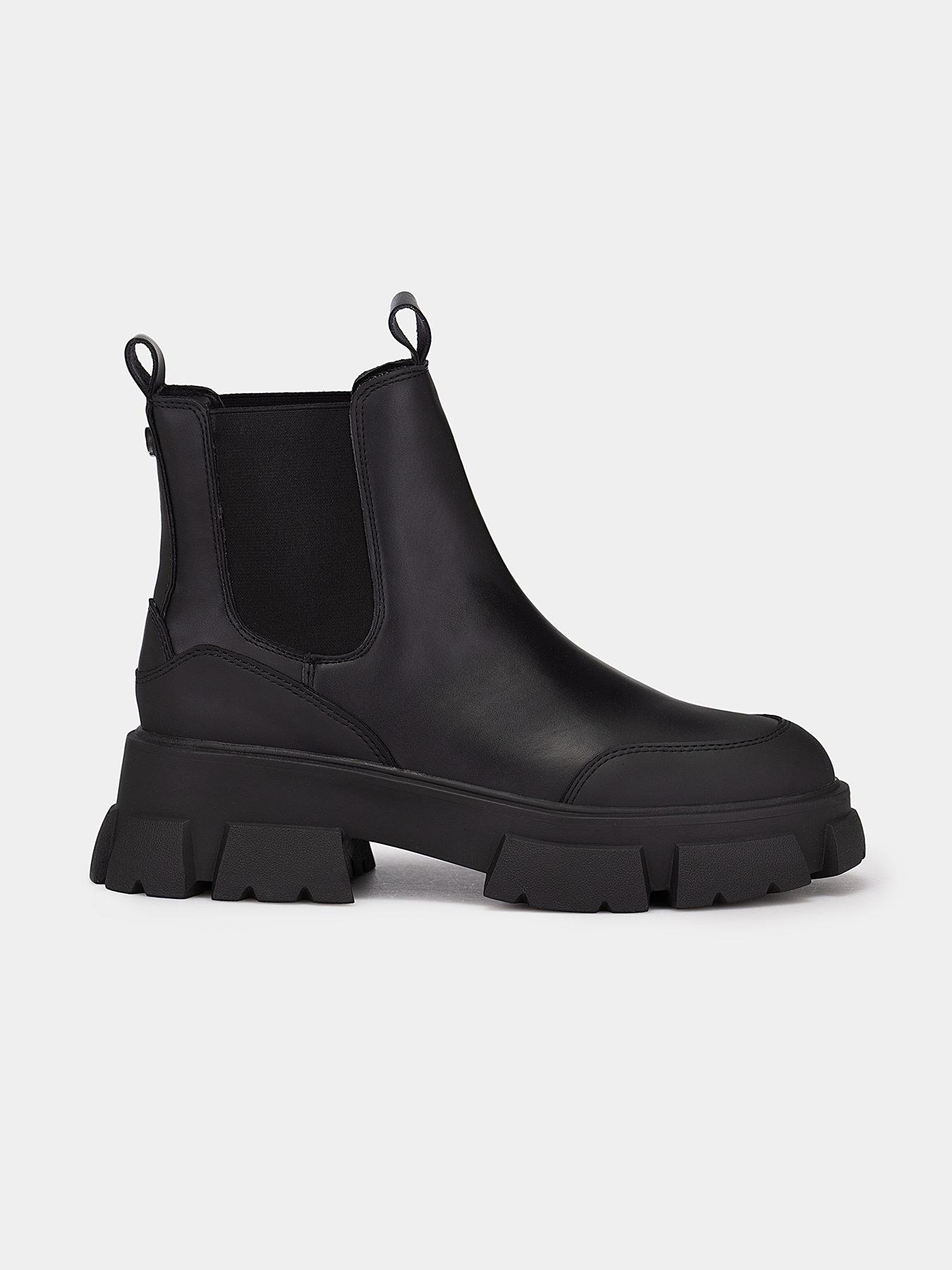 CAVE ankle boots with elastic inserts brand STEVE MADDEN