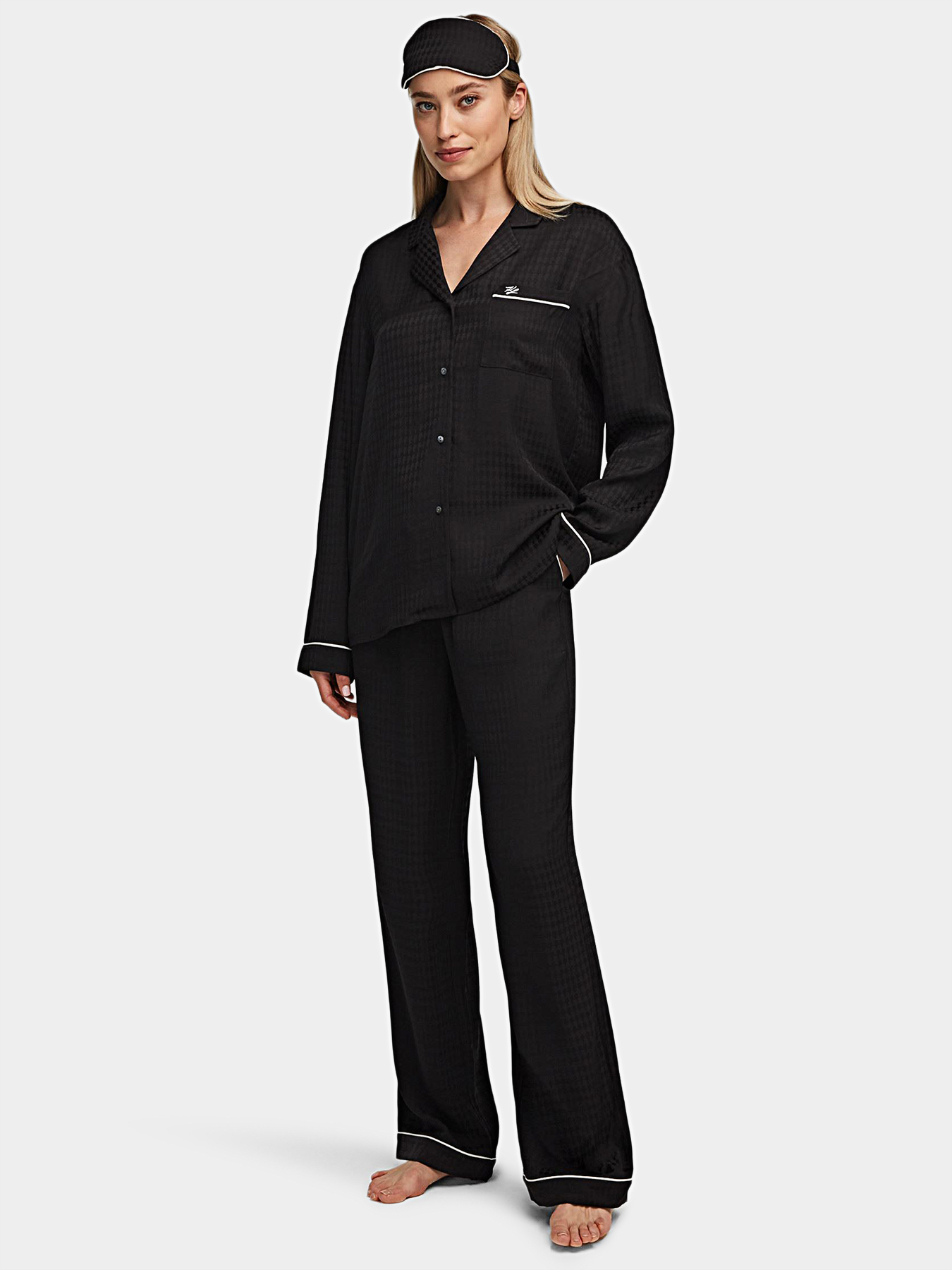 Kameo pyjama gift set brand Karl Lagerfeld